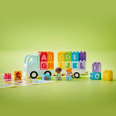 Конструктор Вантажівка з абеткою LEGO DUPLO 10421
