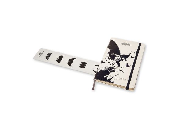 Записна книжка Moleskine Batman 13 х 21 см 240 сторінок в лінію Біла LEBA01QP060