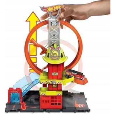 Ігровий набір Супер петля з пожежною станцією Hot Wheels HKX41