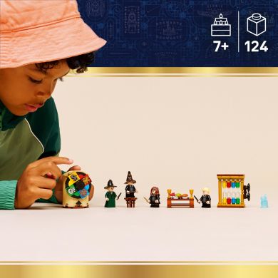 Конструктор LEGO Harry Potter Замок Гоґвортс: Церемонія розподілу по факультетах 76460