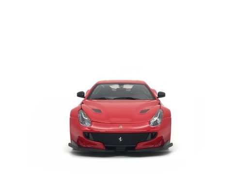 Автомодель Ferrari F12TDF Bburago 1:24 в асортименті 18-26021