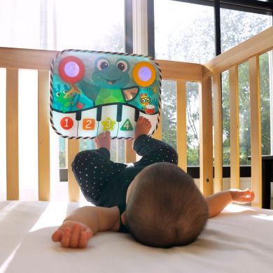 Іграшка музична на ліжечко Baby Einstein Neptune&rsquo;s Kick & Explore&trade; 12926