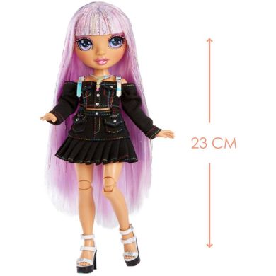 Кукла RAINBOW HIGH серии Junior High ЭЙВЕРИ СТАЙЛЗ (с аксессуарами) 590798