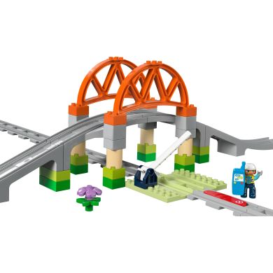 Конструктор Дополнительный набор. Железнодорожный мост и пути LEGO DUPLO Town 10426