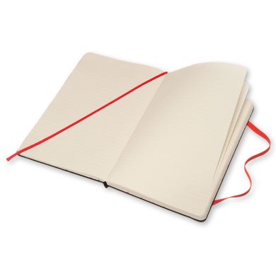Записна книжка Moleskine Avengers 13 х 21 см 240 сторінок в лінію Captain America LEAVQP060CA