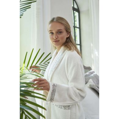 Комплект для ванны JESSI CREAM (халат S/M, 2 полотенца, тапочки) PEPPERHOME KELLY 0246