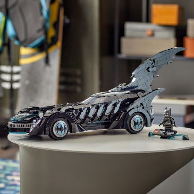 Конструктор Бэтмен навсегда Бэтмобиль LEGO Super Heroes 76304