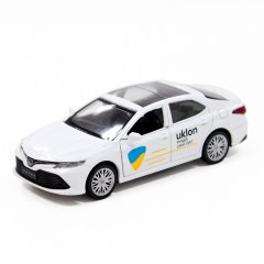 Автомодель TOYOTA CAMRY UKLON (белый) 250291