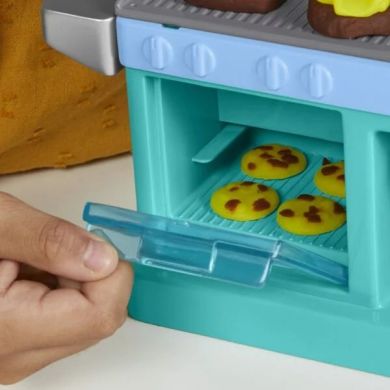 Набор для творчества с пластилином Play-Doh Занят шеф-повар F8107