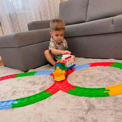 Игровой набор с конструктором и железной дорогой Паровозик с животными 061853
