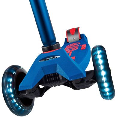 Самокат Micro серії Maxi Deluxe Синій (до 50 кг, триколісний, LED) Micro MMD067
