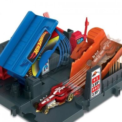 Ігровий набір Пригоди в місті (в ас ) Hot Wheels HMD53