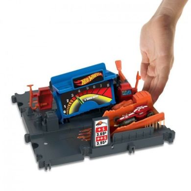 Ігровий набір Пригоди в місті (в ас ) Hot Wheels HMD53