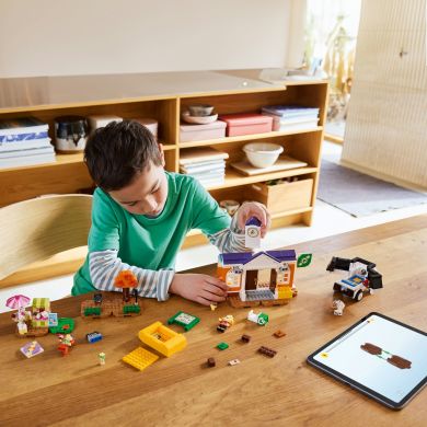 Конструктор LEGO Animal Crossing Концерт К.К. на площади 77052