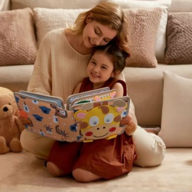 Розвиваюча книга для дітей Монтессорі Жираф XIE SHENG TOYS 25006