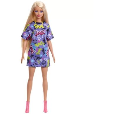 Набор Barbie Стильные наряды HYT61